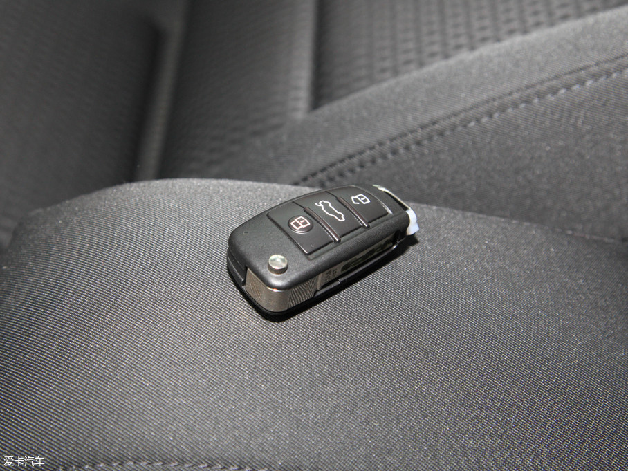 2018WQ3 30 30 TFSI ˜