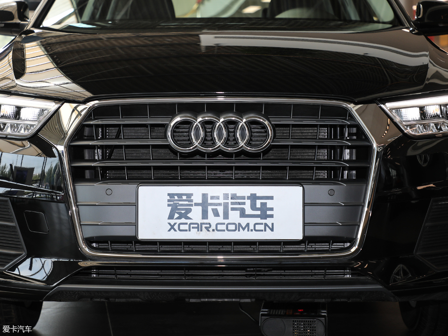 2018WQ3 30 30 TFSI r