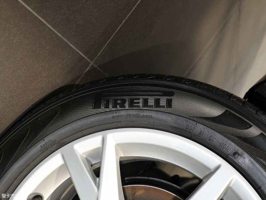 2018WQ3 30 30 TFSI r