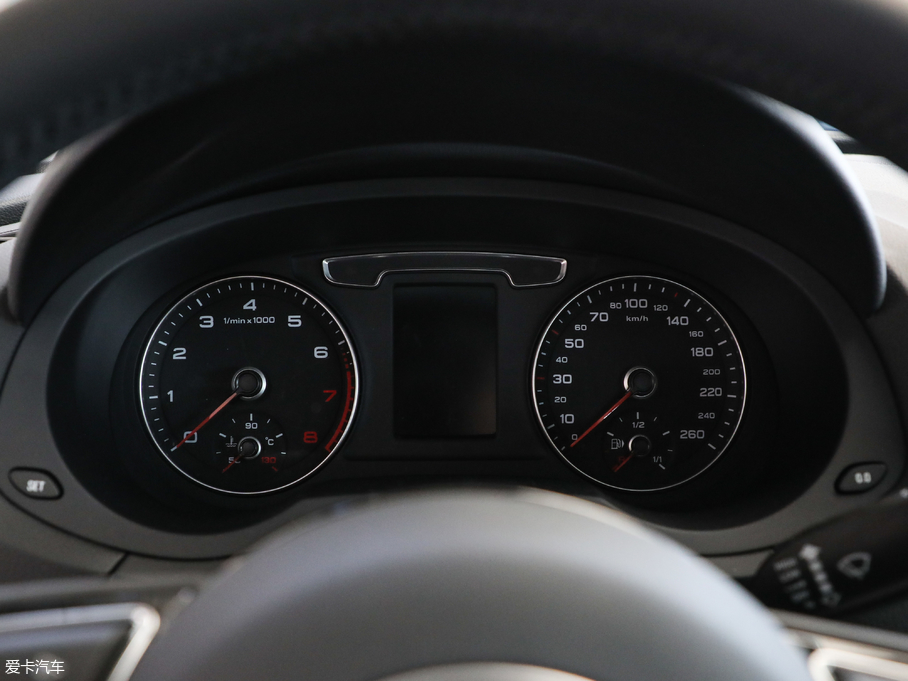 2018WQ3 30 30 TFSI r