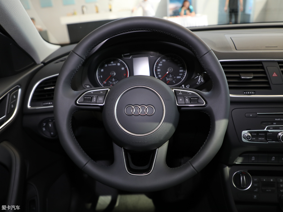 2018WQ3 30 30 TFSI r