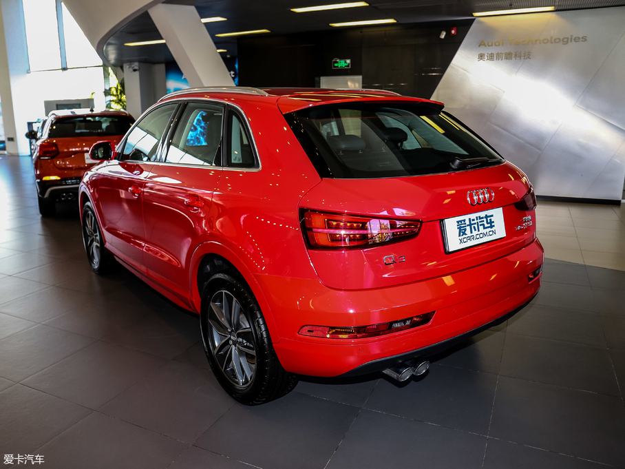 2018WQ3 30 30 TFSI L