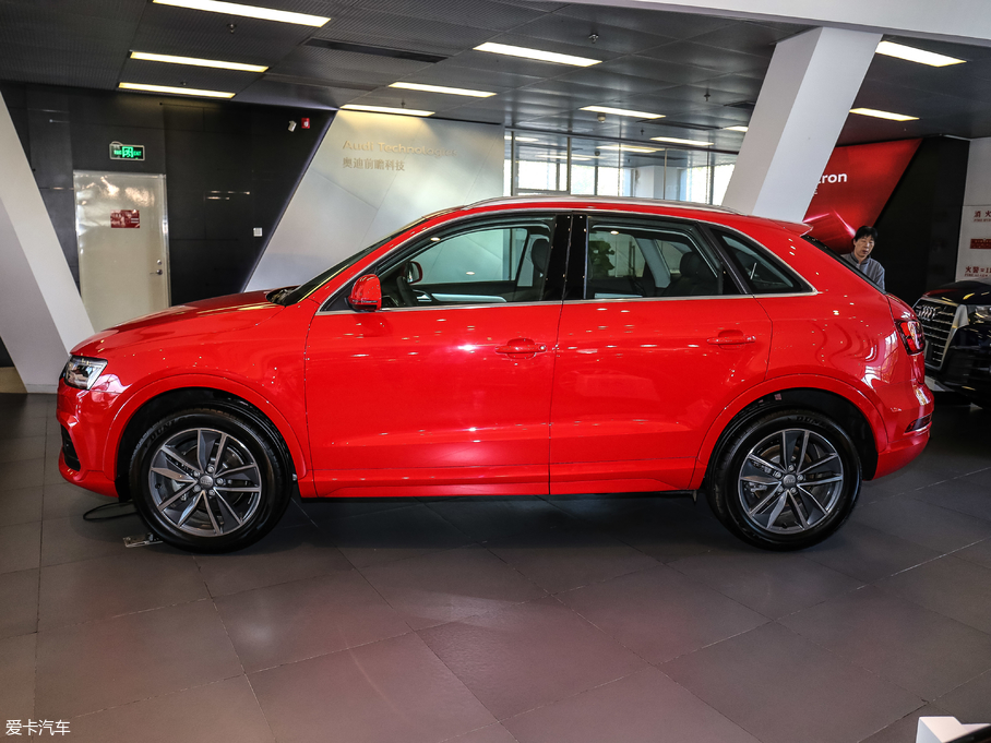 2018WQ3 30 30 TFSI L