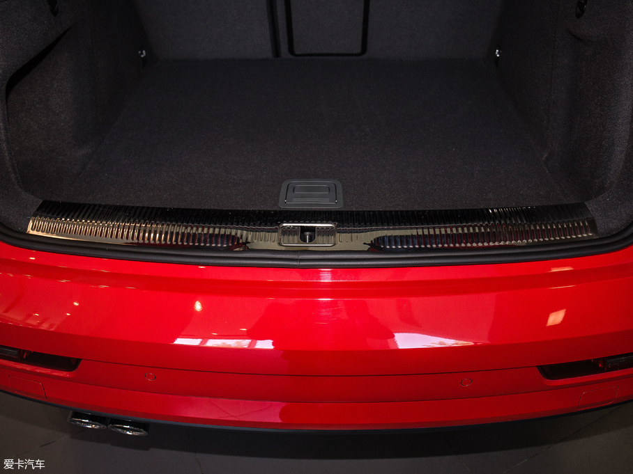 2018WQ3 30 30 TFSI L