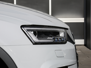 201830 30 TFSI L(fng) (x)(ji)^