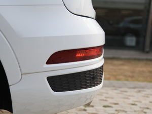 201830 35 TFSI quattro\ ^