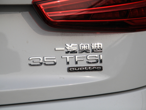 201830 35 TFSI quattro\ ^