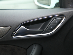 201830 35 TFSI quattro\ g