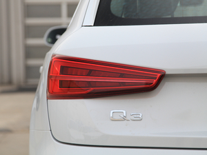 201830 40 TFSI quattro\ ^