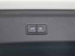 201830 40 TFSI quattro\(yn)(dng) g