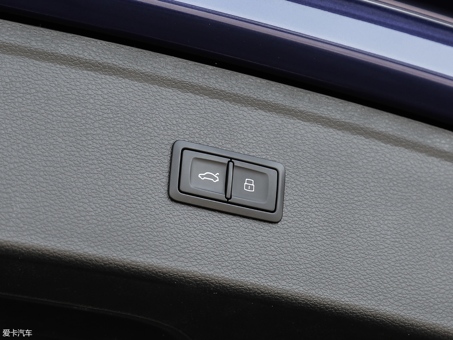 2018?yun)WQ5L 45 TFSI A\(yn)(dng) (gu)V