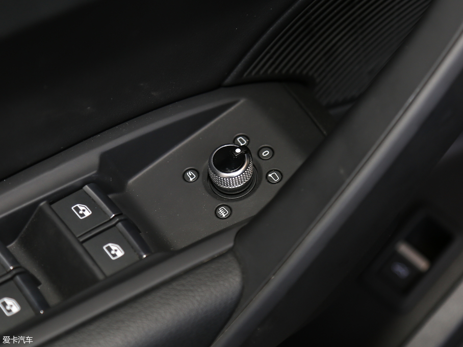 2018WQ5L 45 TFSI A\ V