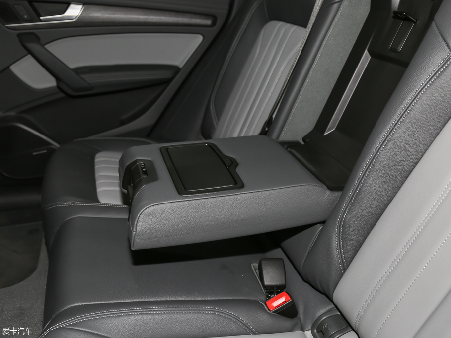 2018?yun)WQ5L 45 TFSI \(yn)(dng) V