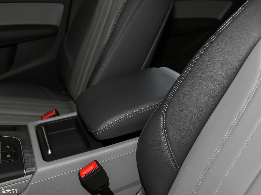 2018WQ5L 45 TFSI \ V