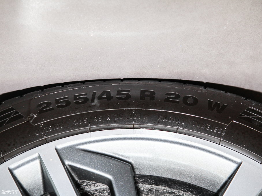 2018WQ5L 45 TFSI \ V