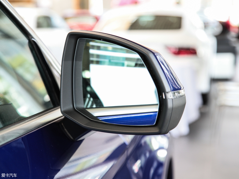 2018WQ5L 45 TFSI \ V