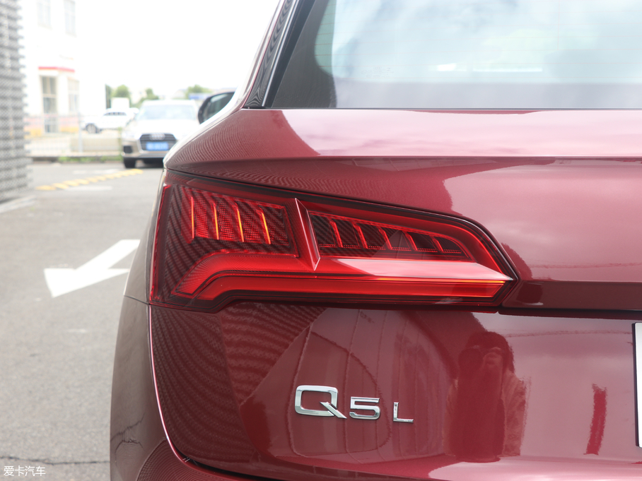 2018WQ5L 45 TFSI L V