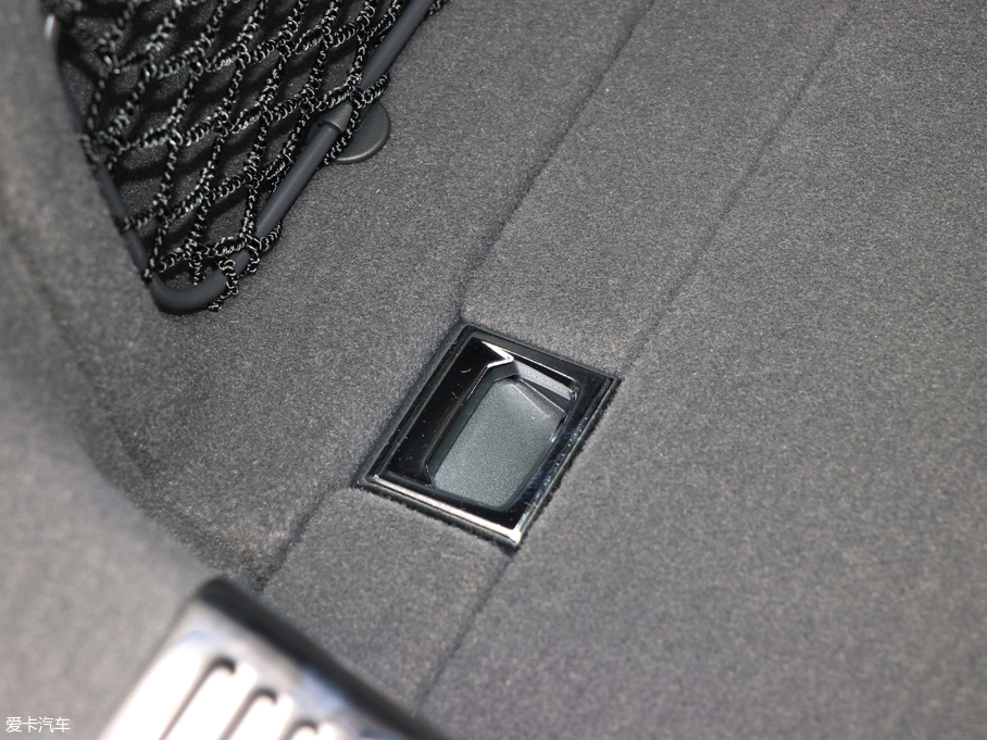 2018WQ5L 45 TFSI L(fng) V