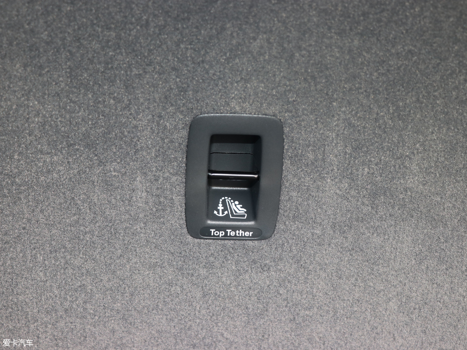 2018?yun)WQ5L 45 TFSI L(fng) (gu)V