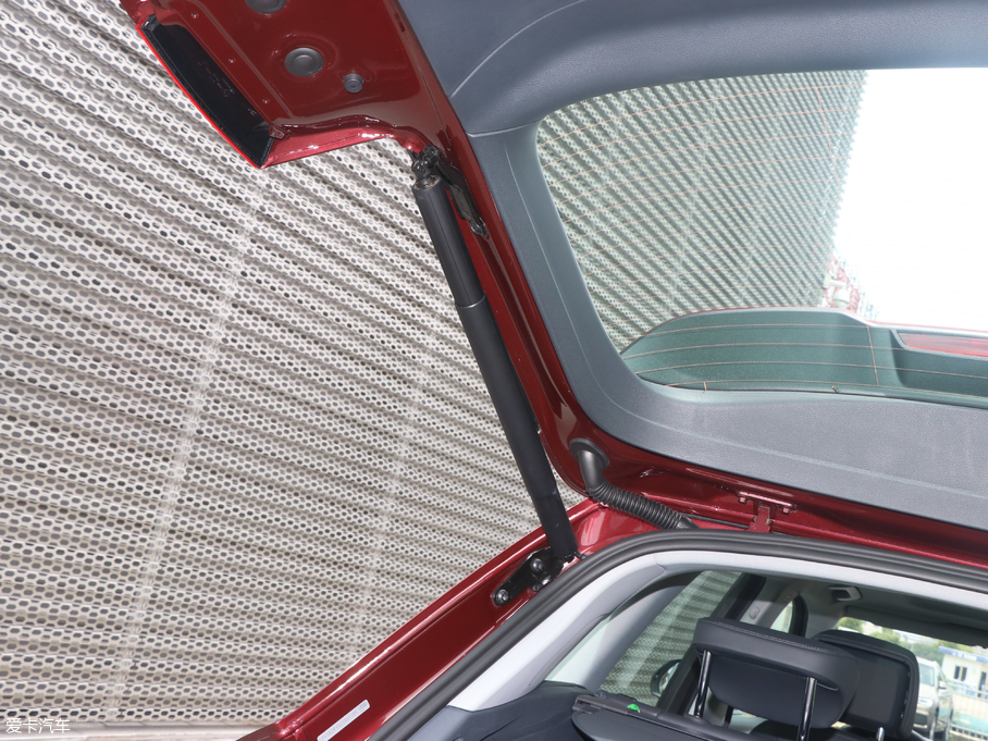 2018WQ5L 45 TFSI L V