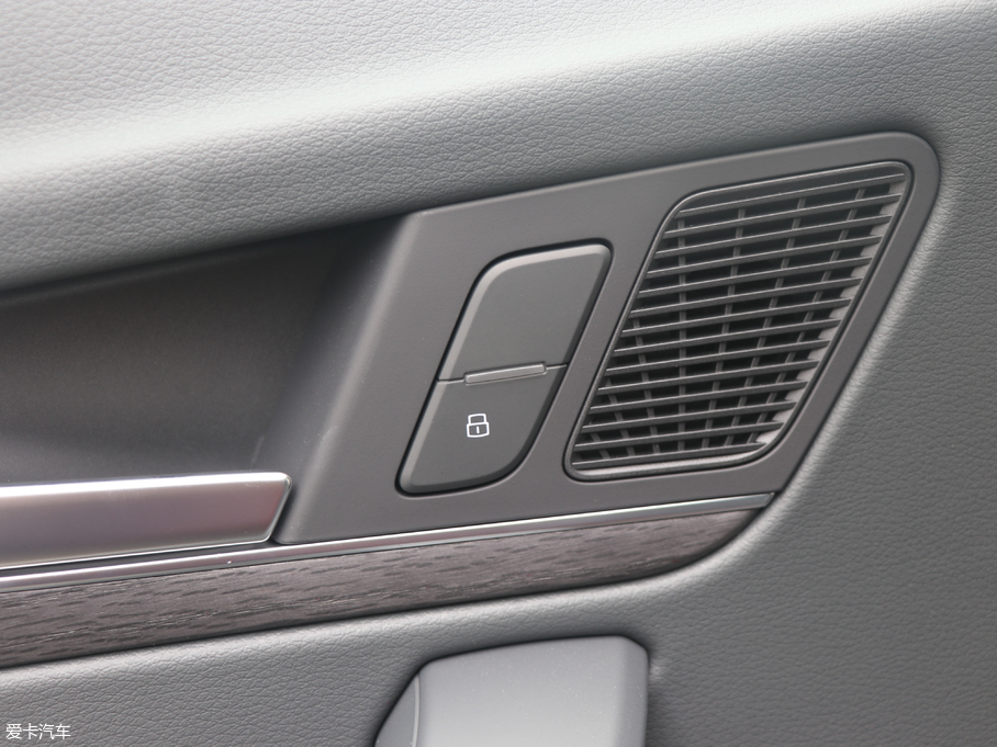 2018WQ5L 45 TFSI L V