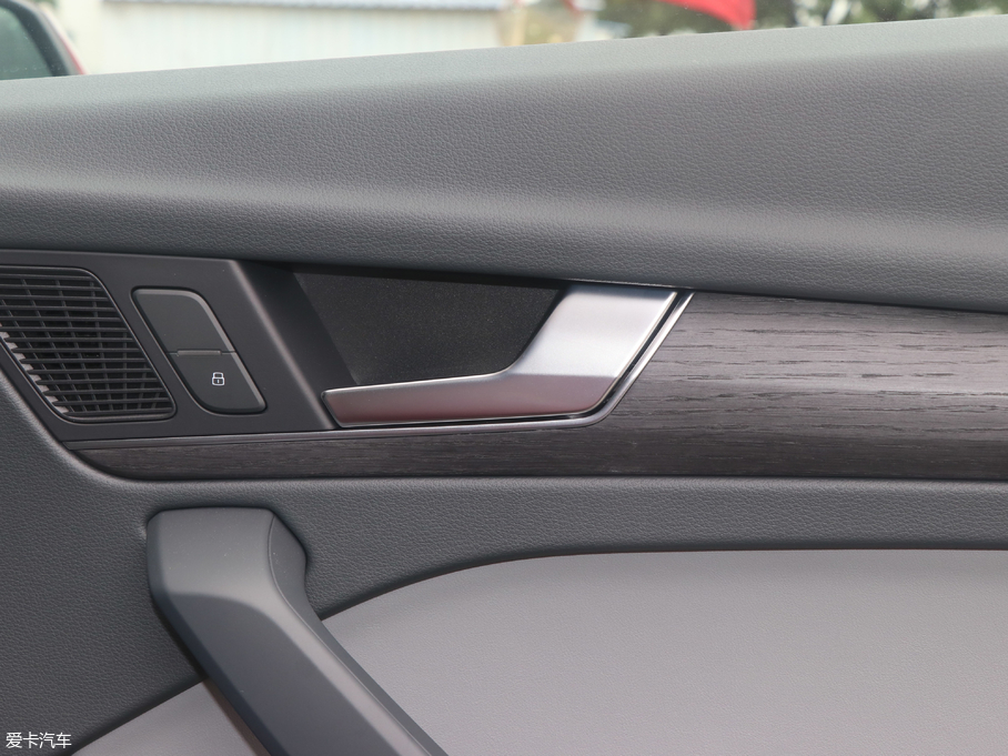 2018WQ5L 45 TFSI L V