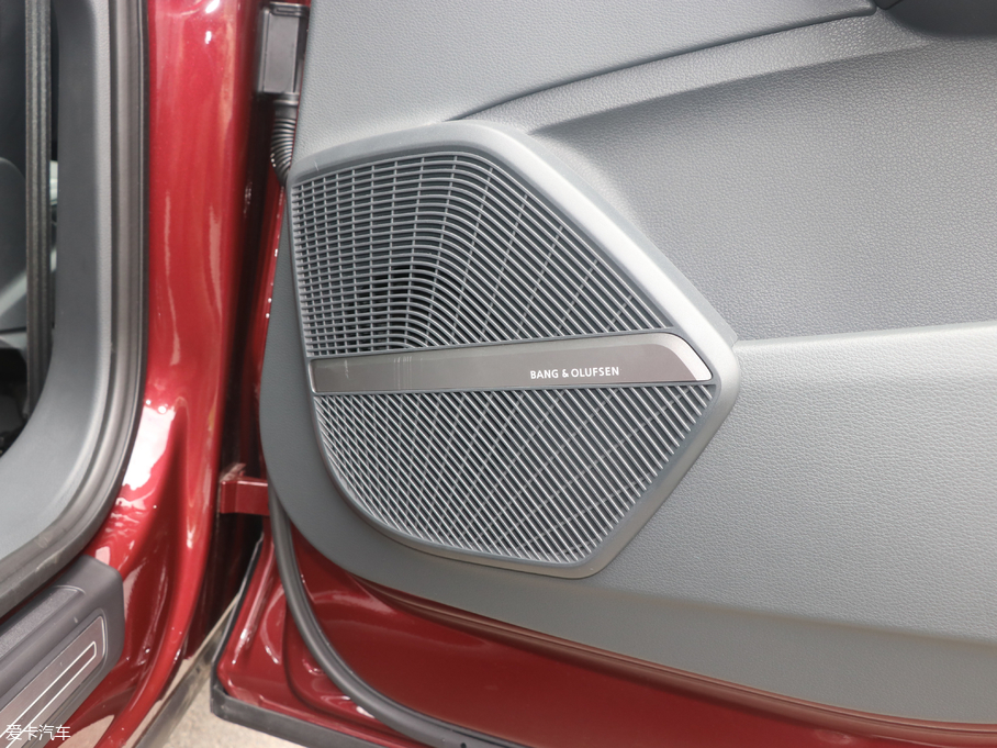 2018WQ5L 45 TFSI L V