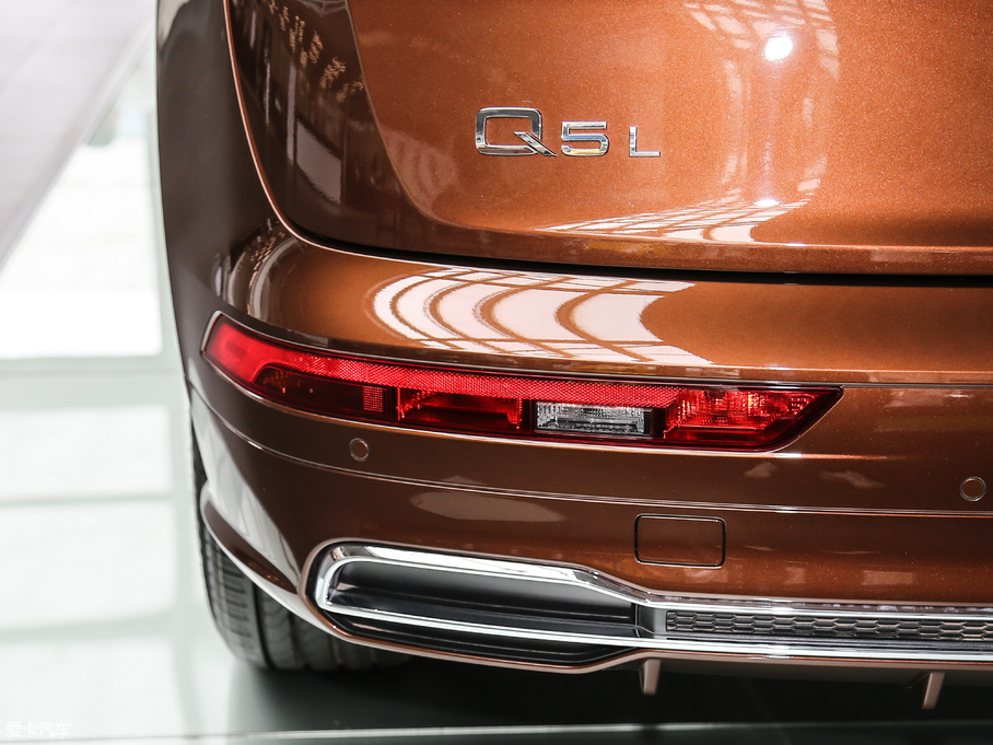 2018WQ5L 40 TFSI sr V