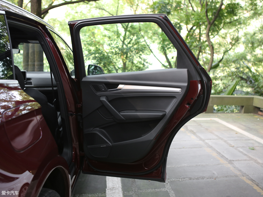 2018WQ5L 45 TFSI A\ V