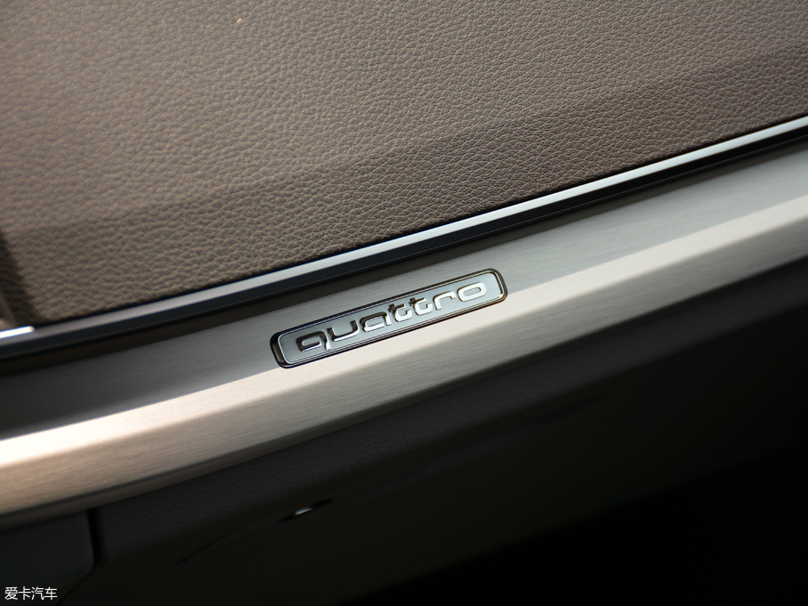 2018WQ5L 40 TFSI sr V