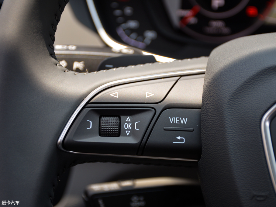 2018?yun)WQ5L 40 TFSI sr(sh) (gu)V