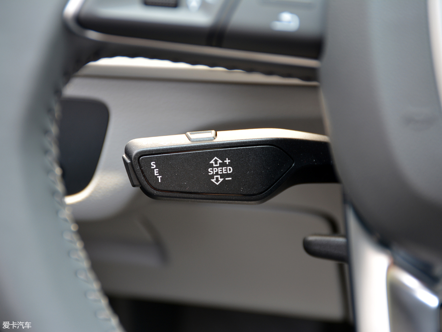 2018WQ5L 40 TFSI sr V