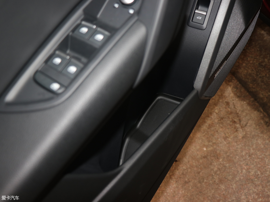 2018WQ5L 45 TFSI \ V