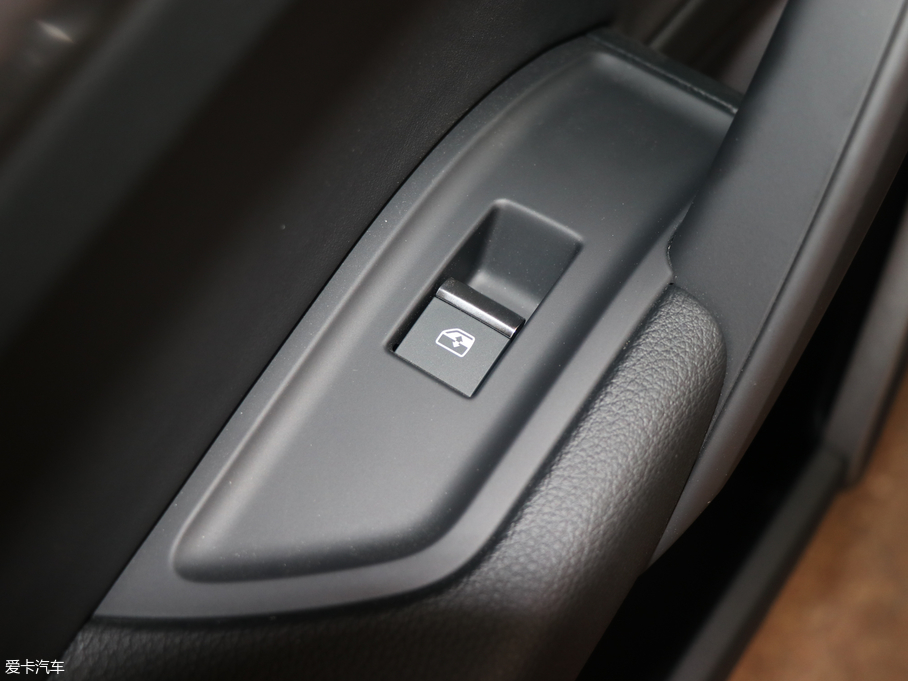 2018?yun)WQ5L 45 TFSI \(yn)(dng) (gu)V