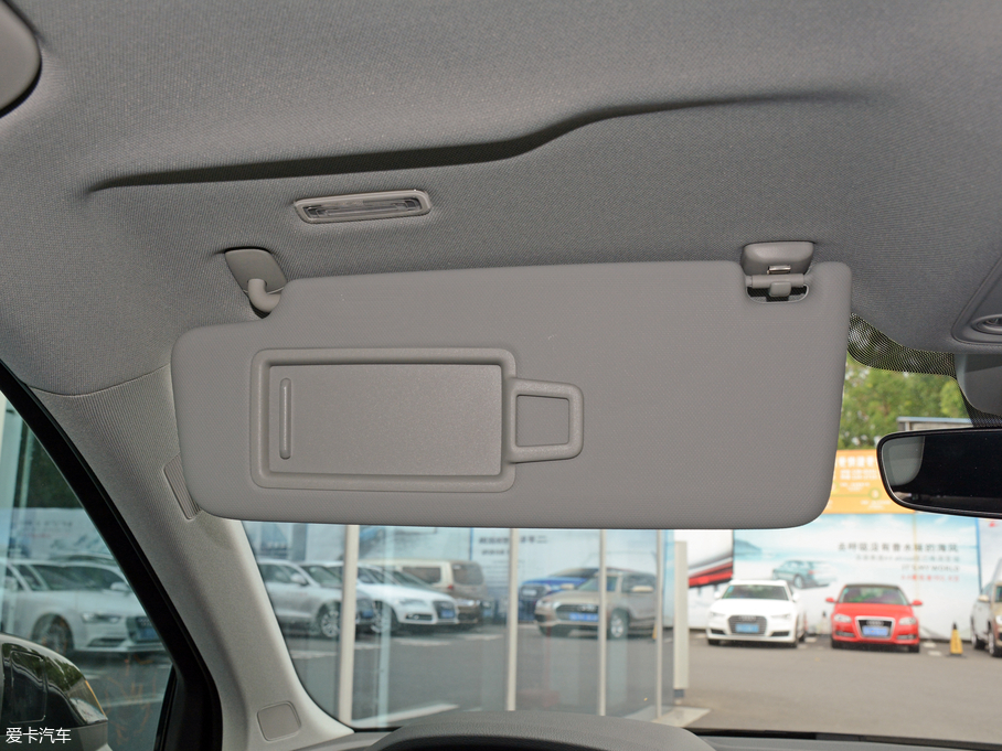 2018WQ5L 40 TFSI sr V