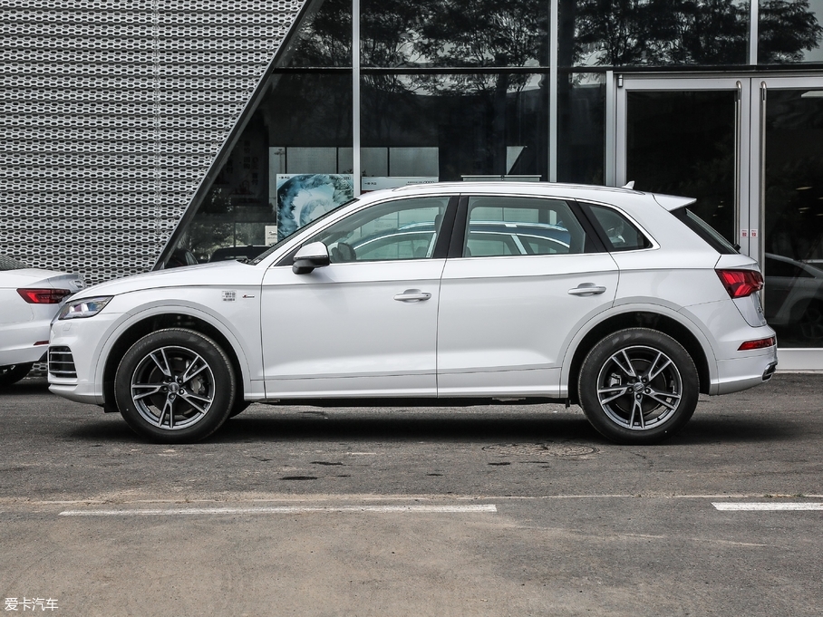 2018?yun)WQ5L 45 TFSI r(sh) (gu)V