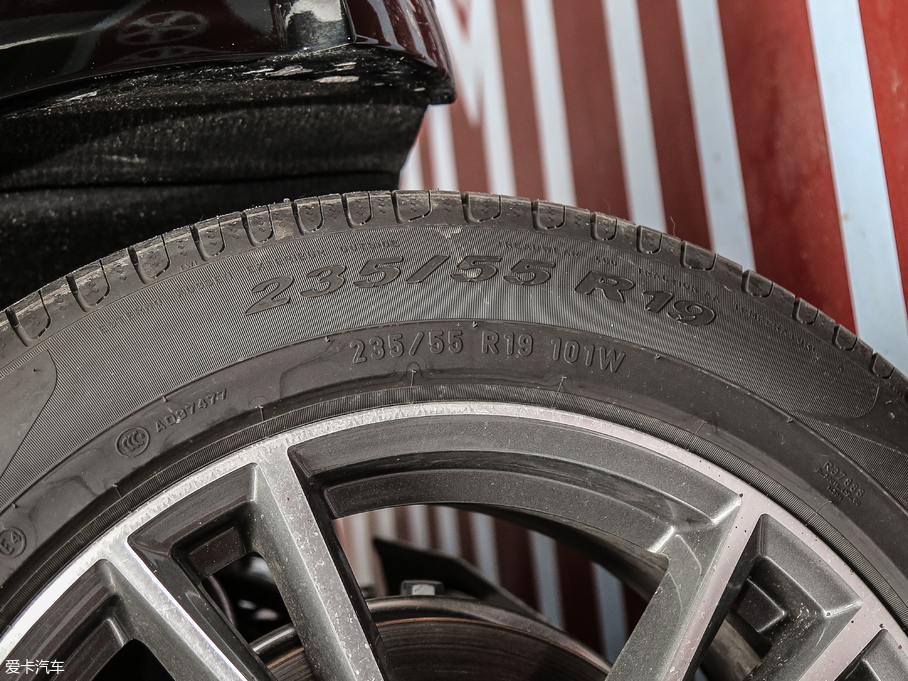 2018WQ5L 45 TFSI r V