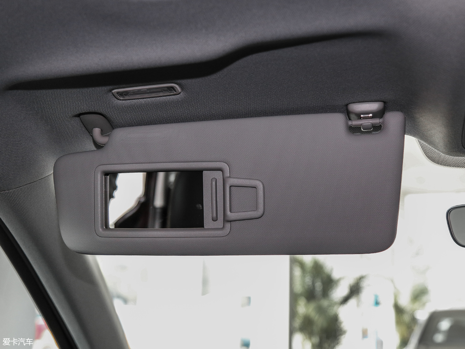 2018WQ5L 45 TFSI r V