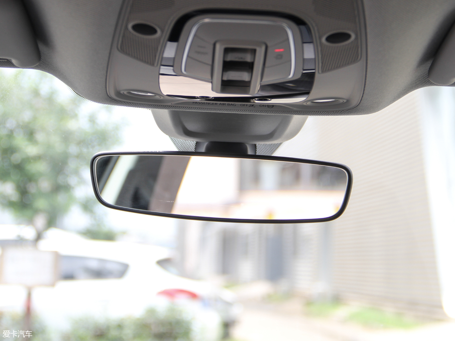 2018?yun)WQ5L 40 TFSI sM(jn)ȡ (gu)V