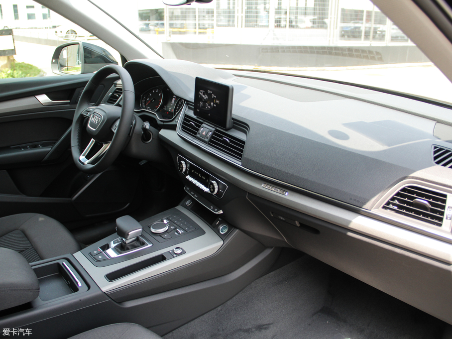 2018WQ5L 40 TFSI sMȡ V