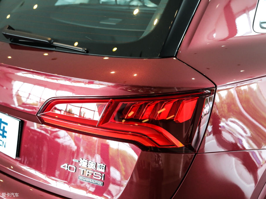 2018WQ5L 40 TFSI sr V