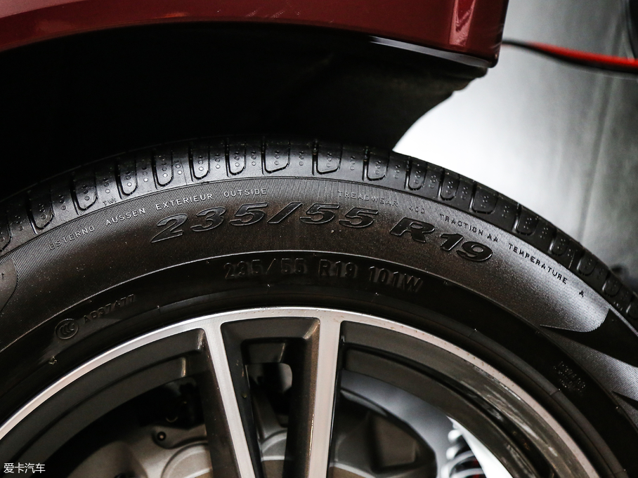 2018?yun)WQ5L 40 TFSI sr(sh) (gu)V