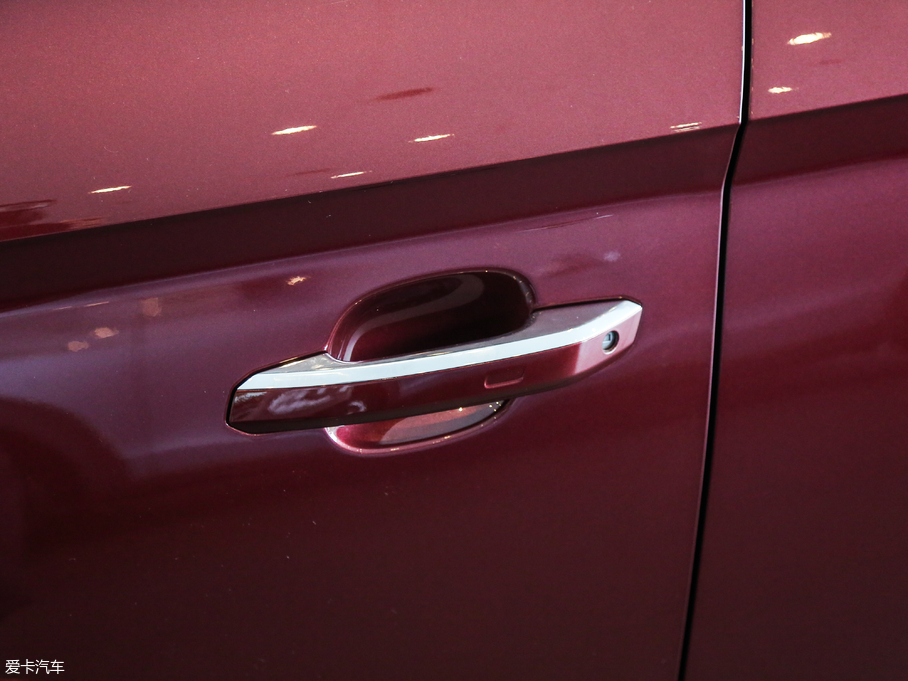 2018WQ5L 40 TFSI sr V