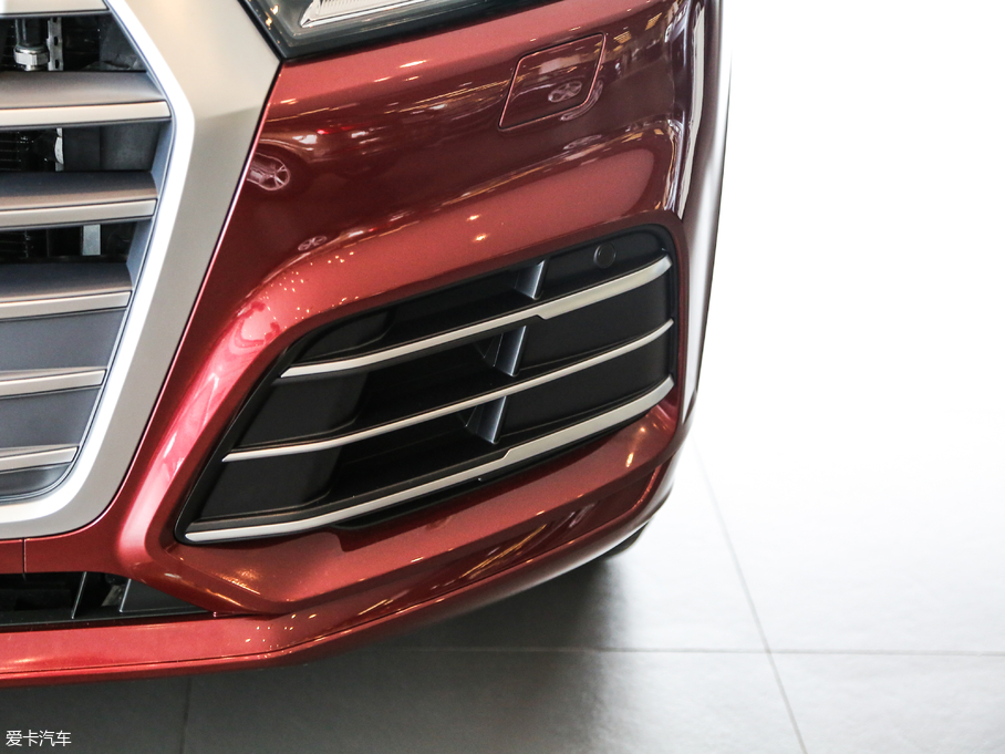 2018WQ5L 40 TFSI sr V