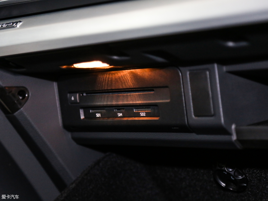 2018WQ5L 40 TFSI sr V