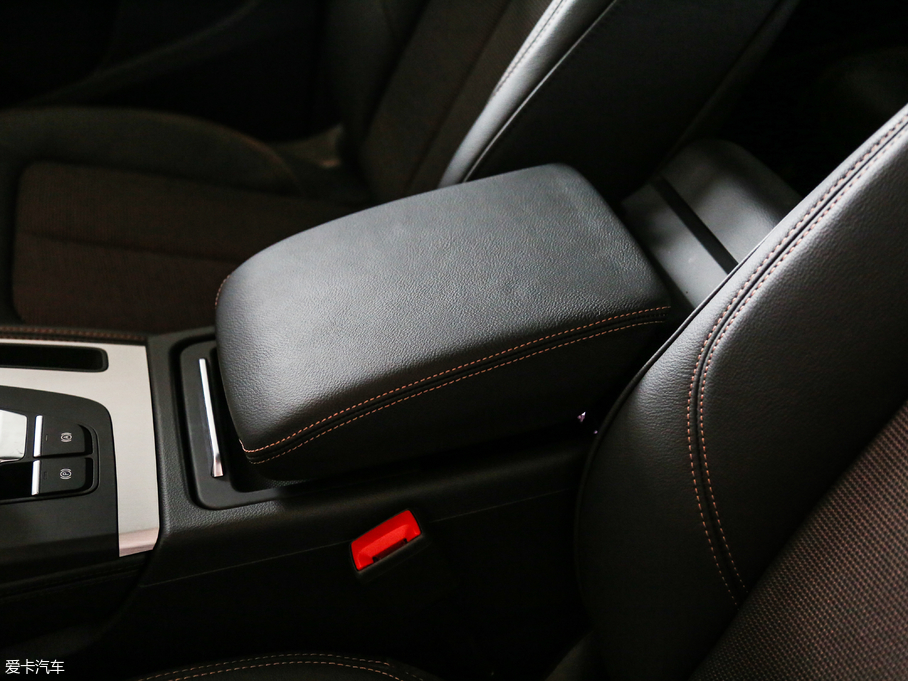 2018WQ5L 40 TFSI sr V