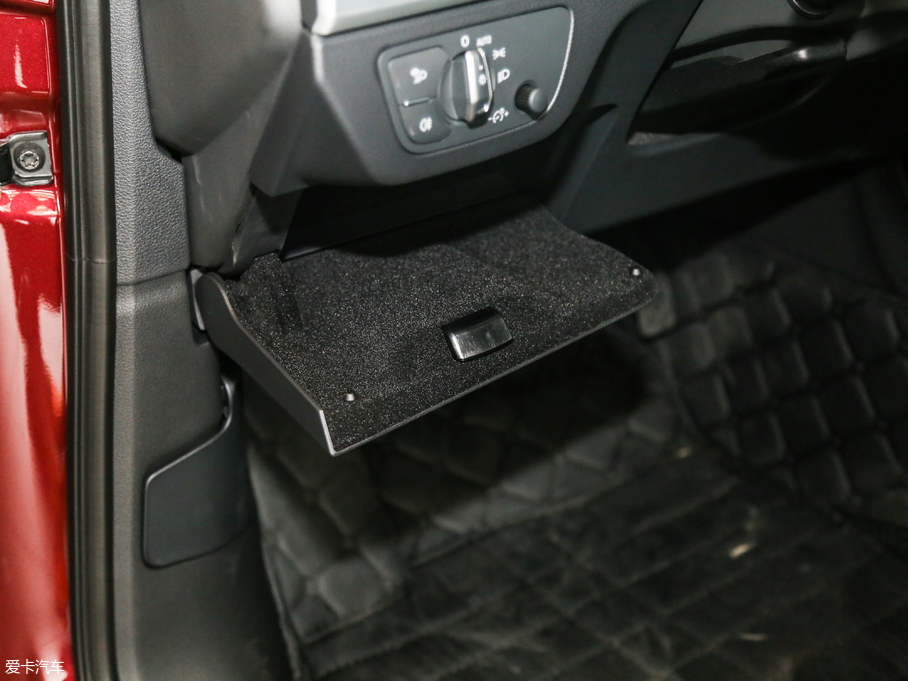 2018WQ5L 40 TFSI sr V