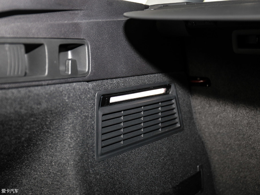 2018WQ5L 45 TFSI r V