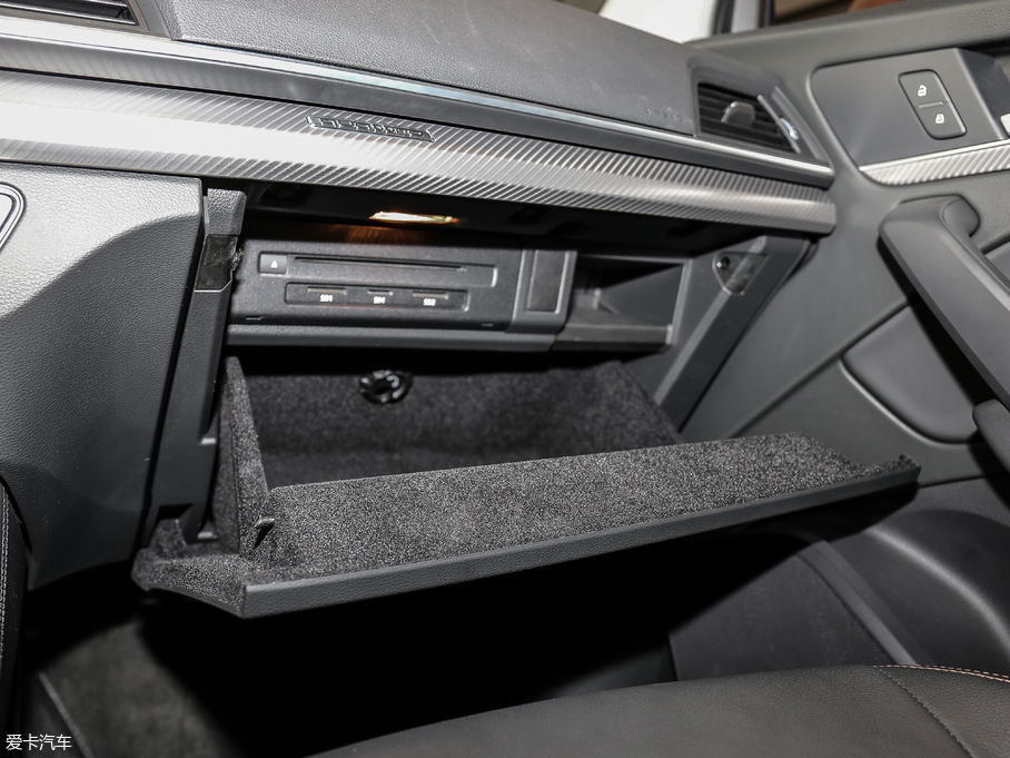 2018WQ5L 45 TFSI r V