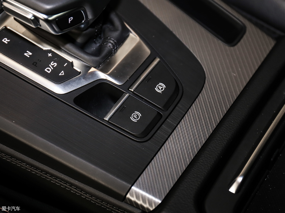 2018WQ5L 45 TFSI r V